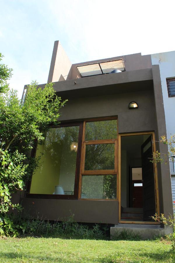 马德普拉塔Casita Moderna Frente Al Bosque公寓 外观 照片